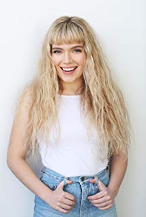 Nadia White